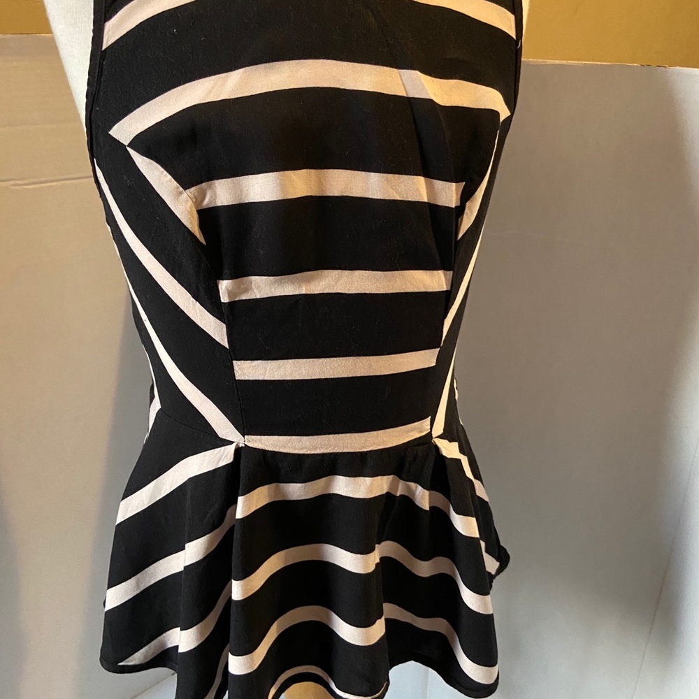Black and white sleeveless top